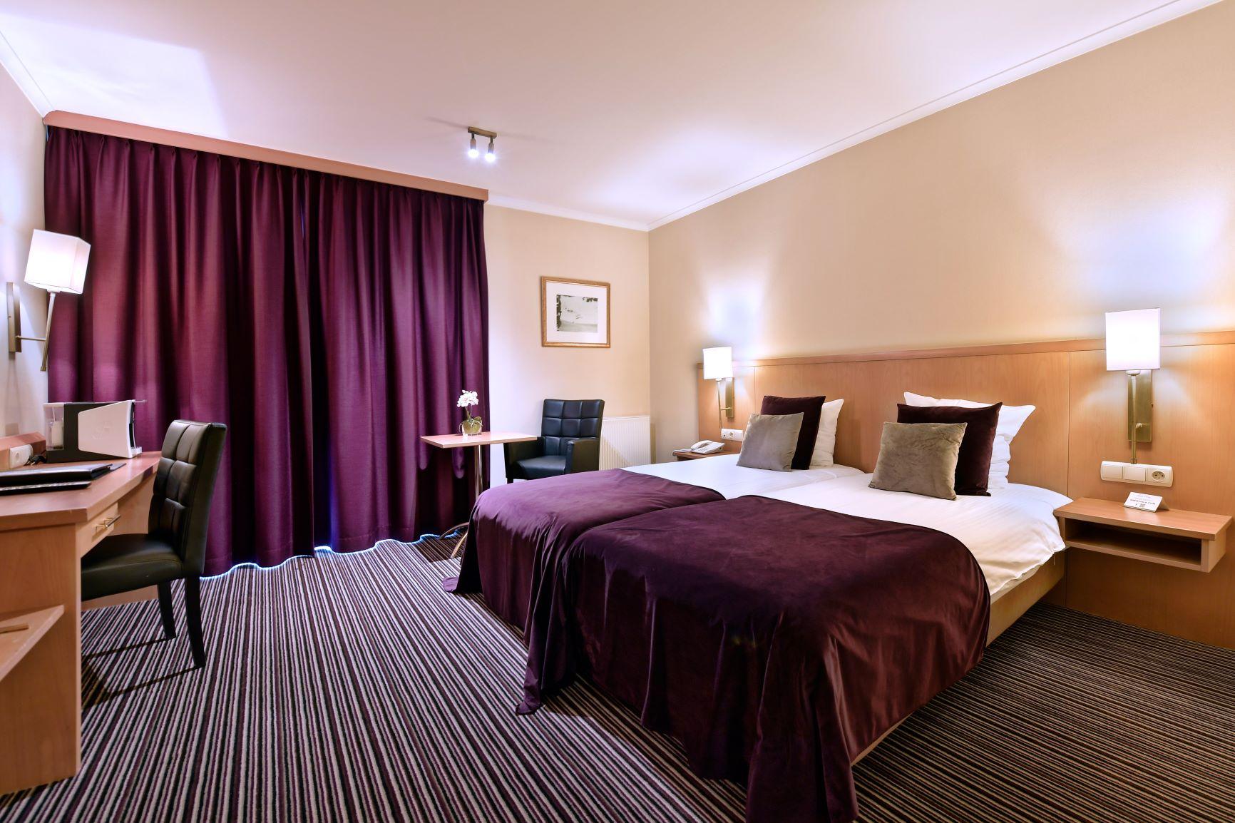 Airport - Der Valk Hotel