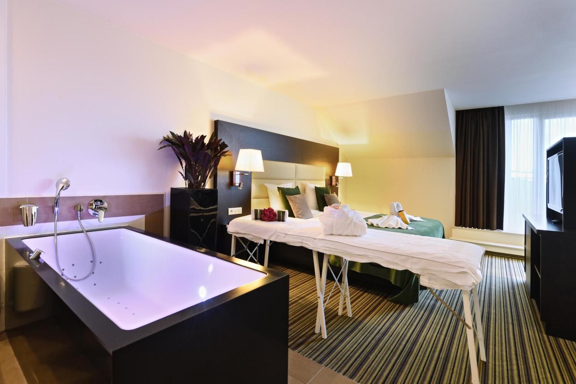 Airport - Der Valk 4* Charleroi